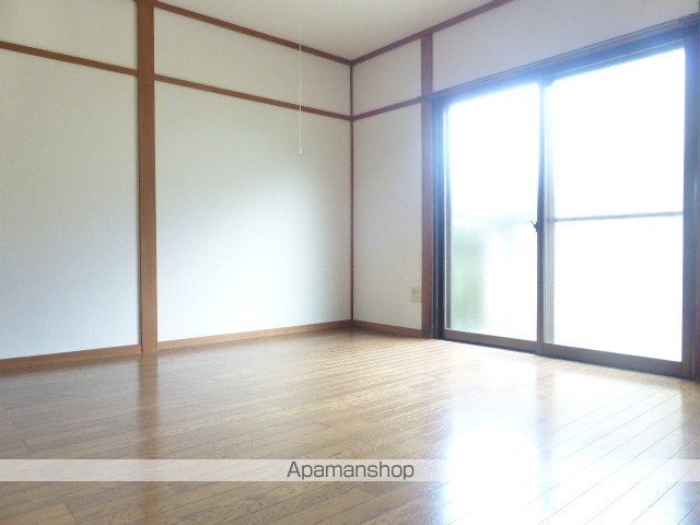 フルールいなばIIの内装写真