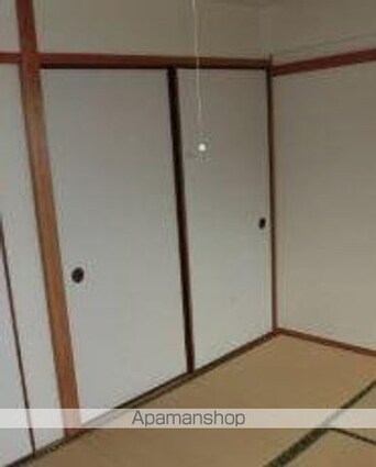 ロゼ松縄町[2DK/42.25m2]の収納