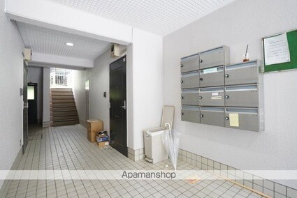 サンパレス[3LDK/50m2]のエントランス1