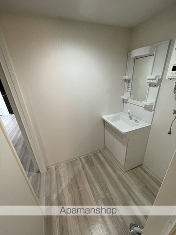 LIVING WITH MOTOの内装写真