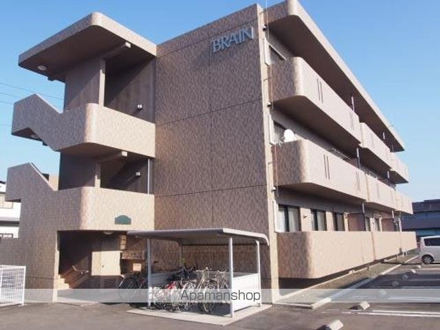 apartment 青森県上北郡おいらせ町若葉８丁目
地図を見る