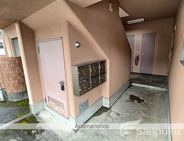 ユーミーひさえだ A棟の玄関写真