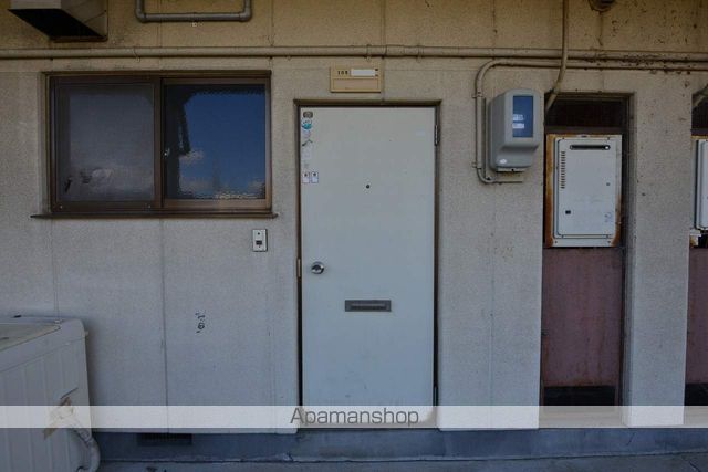 コーポ鮎ケ瀬の玄関写真