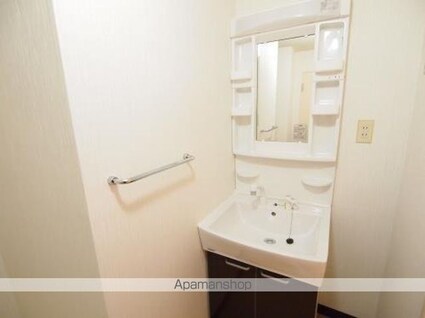 ホワイトプラザ会津[2LDK/57.12m2]の洗面所