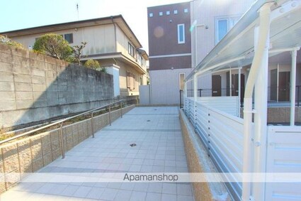 ブリアン・ルミエール　[2LDK/54.18m2]の共用部1
