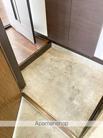 まるいマンションの内装写真