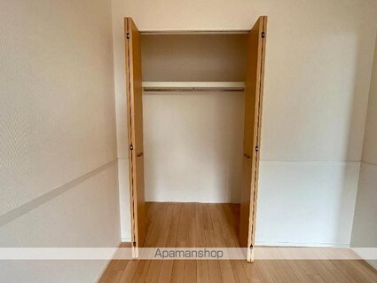 グリーン　ドエル[2LDK/57.93m2]の収納