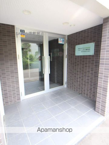 プレシェルト南円山の玄関写真