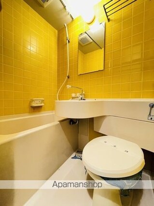 インペリアル赤坂フォーラム[1R/13.78m2]のトイレ