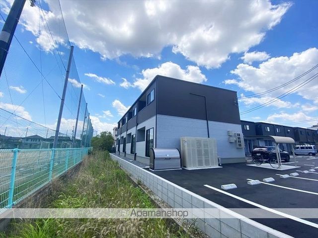 アイタウン庭瀬A棟の外観写真