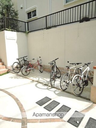 東京都世田谷区松原５丁目[1LDK/48.86m2]の共用部2