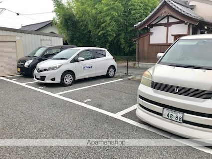 サンハイム[2LDK/59.62m2]の駐車場