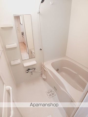 ブランドール 吉岡の内装写真