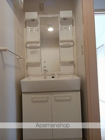 エレガント・ハウス K.Aの内装写真