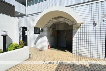 ハイ・シティ表参道[1R/14.52m2]のエントランス