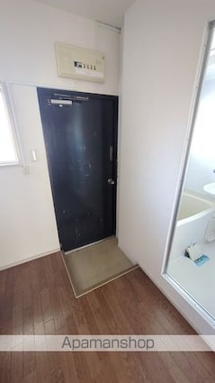 新福島ビル[1DK/25m2]の玄関