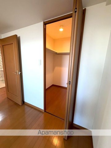 エイルヴィラクレストリバー鶴島の内装写真