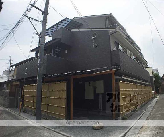アールグランツ盧山寺千本の外観写真