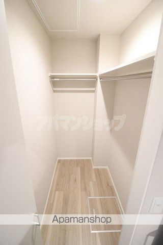 レジデンスヒューゲル鶴ヶ丘IIの内装写真