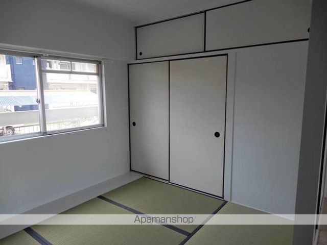 ビレッジハウス曽大根1号棟の内装写真