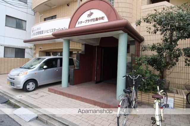 スタープラザ白島中町の玄関写真