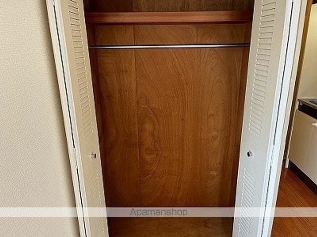 ライオンズマンション東神奈川の内装写真