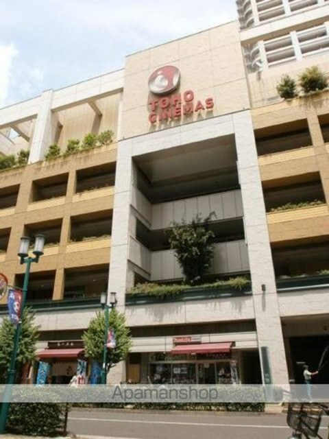 エポリアム本町[1R/17.3m2]の周辺6