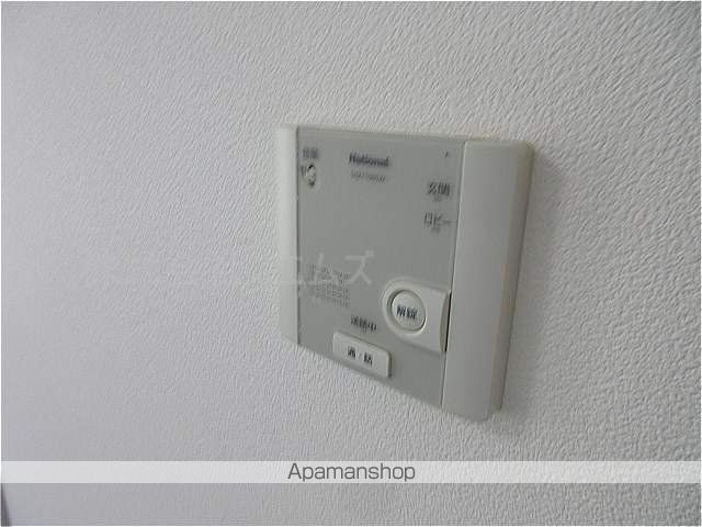 インフィニティ28の内装写真