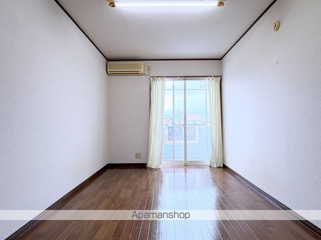 ハイツアミーゴAの内装写真