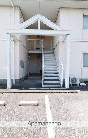 アゼリアパークハウス G棟の玄関写真