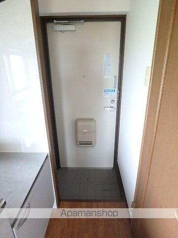 GRANDIRの玄関写真