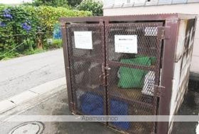 ラフォーレ花園IIの外観写真