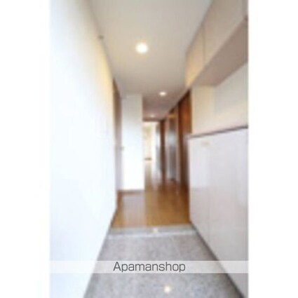 プライムアーバン目黒リバーフロント[2LDK/64.47m2]の玄関