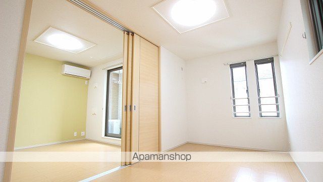 カレントカーサ ガーデンの内装写真