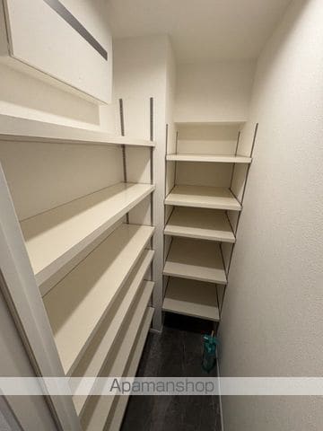 レジディア神田岩本町IIの内装写真
