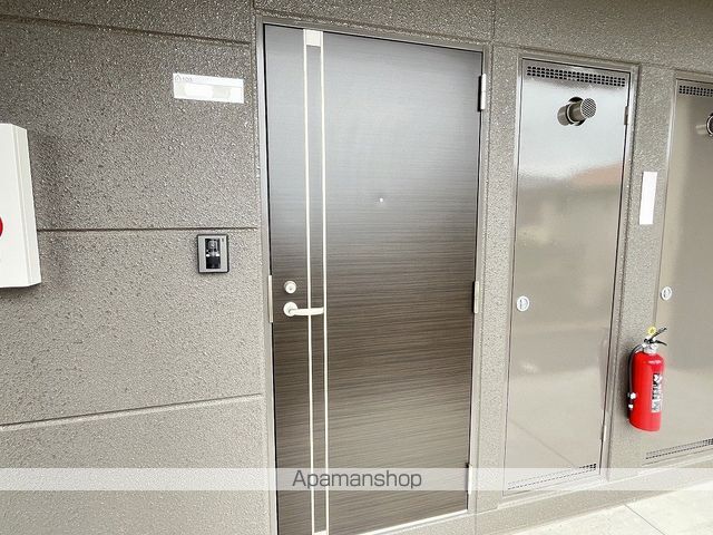 ヴェルジュ ウマの玄関写真