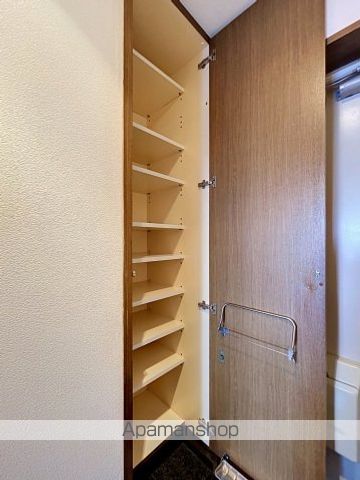 ヴァンテアンライフ高円寺壱番館の内装写真