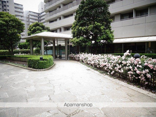リバーポイントタワーの外観写真
