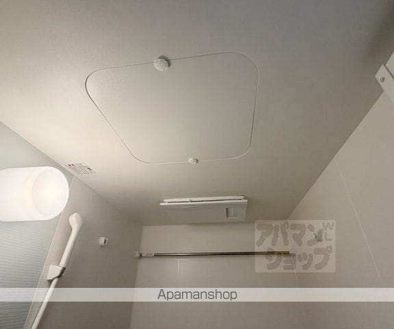 F ASECIA PHAONの内装写真