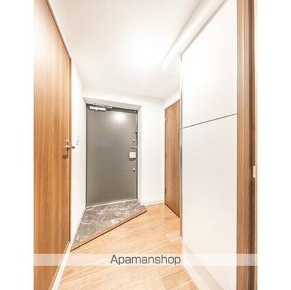 東京都杉並区和泉３丁目[2SLDK/46.44m2]の玄関