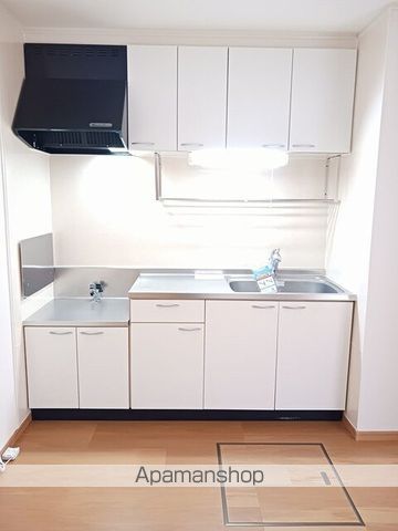 クリスタルコートAの内装写真