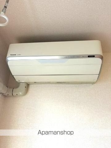 ハイネス城下の内装写真
