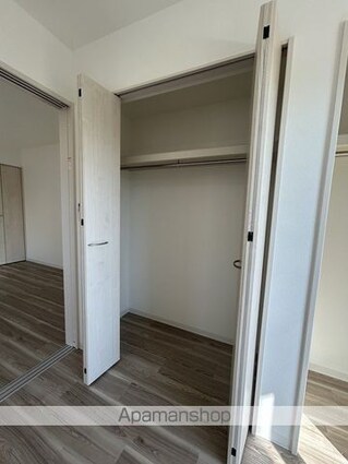 大阪府岸和田市春木宮川町[1LDK/31.23m2]の収納