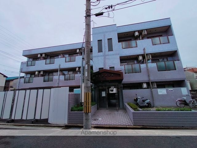 リトルパレスの外観写真