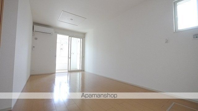 パステル沢見の内装写真