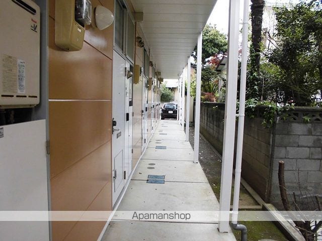 レオパレス山口の玄関写真