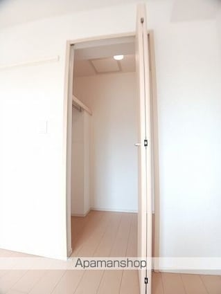 コンフォルト[1LDK/54.17m2]の収納