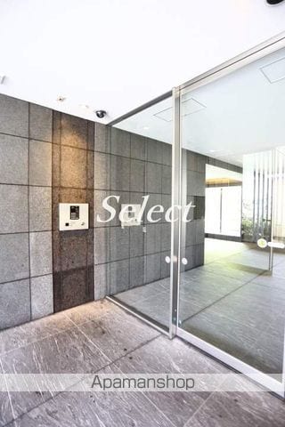 クリオ横浜杉田の玄関写真