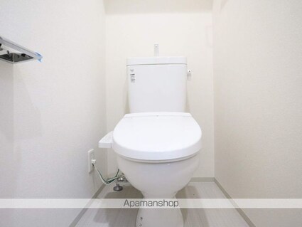 プレサンス上前津エレスタ[1K/24.13m2]のトイレ