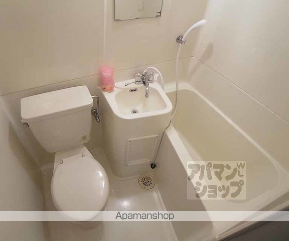 グランタック御所西 貸家の内装写真